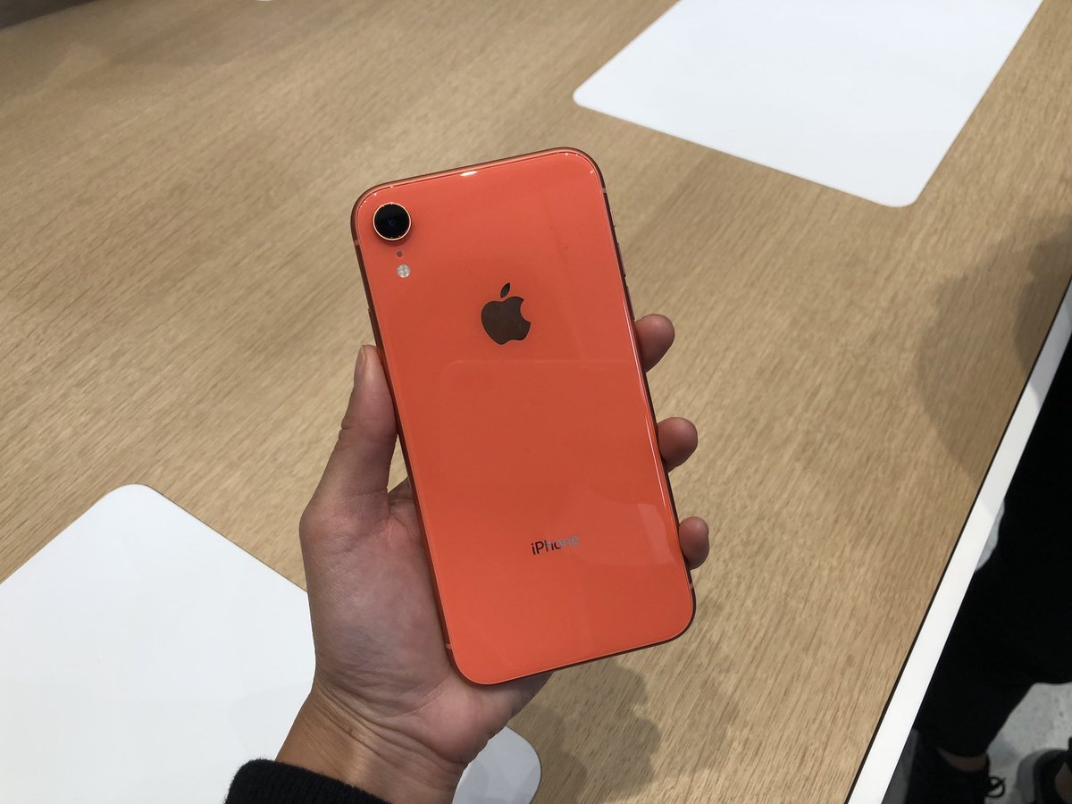 Apple-iPhone-XR-Hands-On